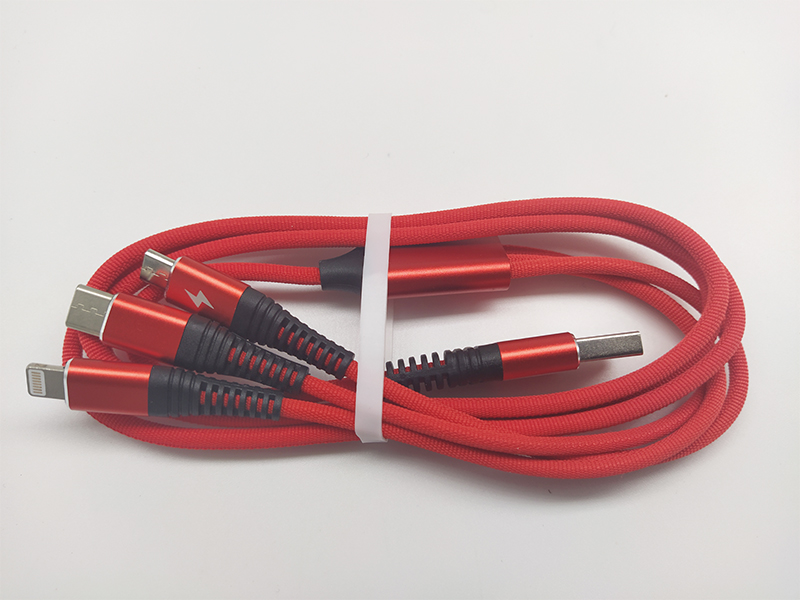 充電數(shù)據(jù)線，聯(lián)鑫德誠(chéng)一拖三數(shù)據(jù)線，配備安卓/蘋(píng)果/Type-C接口