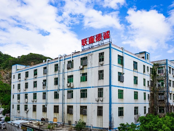 數(shù)據(jù)線OEM加工源頭廠家，聯(lián)鑫德誠數(shù)據(jù)線廠家