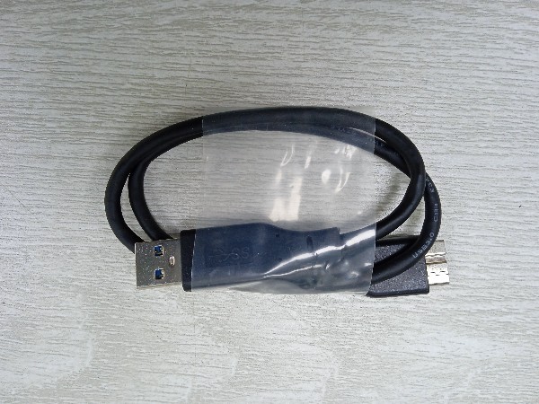 移動(dòng)硬盤(pán)USB數(shù)據(jù)線如何定制，USB3.0數(shù)據(jù)線定制廠家