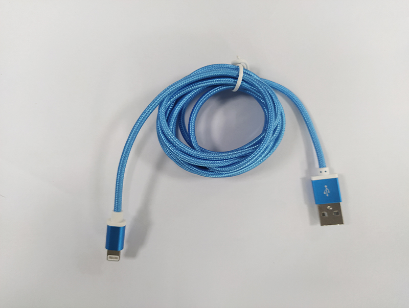 25-尼龍編織2A蘋果數(shù)據(jù)線藍色